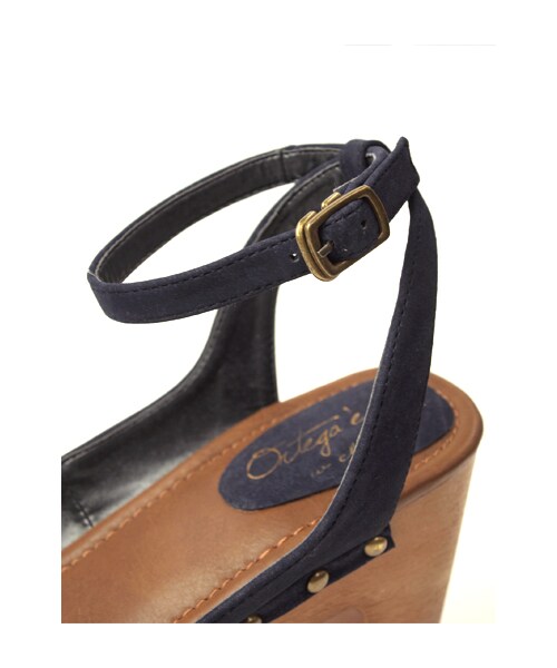 w closet（ダブルクローゼット）の「ウッドソールストラップサンダル（シューズ・レディース・ベージュ/ネイビー/ブラック・M/L）」の5枚目の写真