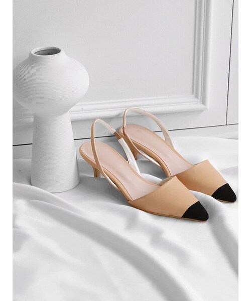 SAPPUN(サプン)の「Eberon(パンプス・レディース・Beige/White・22.5-25.0cm)」の1枚目の写真