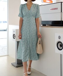 DHOLIC | バックタイくるみボタン花柄ワンピース(ワンピース)