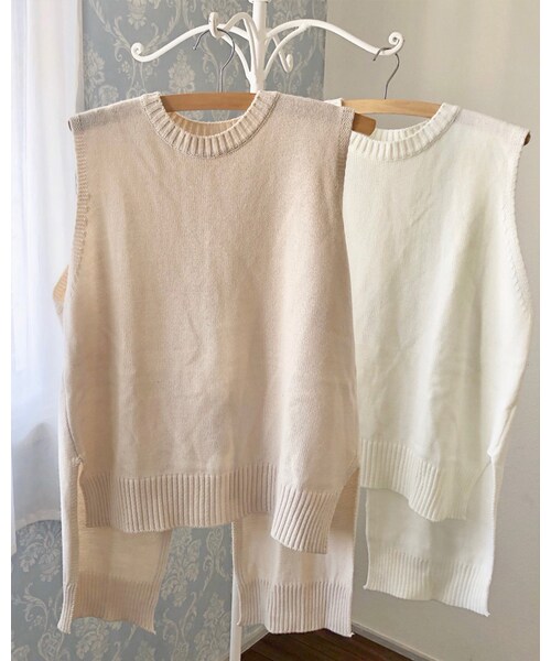 chocomee（チョコミー）の「リボンニットベスト（ベスト・レディース・ホワイト/ベージュ・FREE）」の2枚目の写真