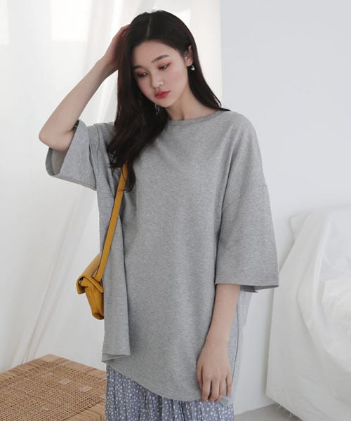 DHOLIC（ディーホリック）の「ボクシーハーフスリーブコットンTシャツ（Tシャツ/カットソー・レディース・ベージュ/グレー/イエロー/パープル・FREE）」の2枚目の写真