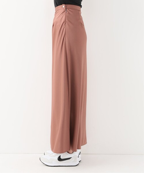 Spick & Span(スピックアンドスパン)の「サテン風スムーススカート(スカート・ナチュラル/36/38)」の6枚目の写真