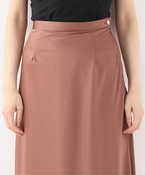Spick & Span(スピックアンドスパン)の「サテン風スムーススカート(スカート・ナチュラル/36/38)」の8枚目の写真