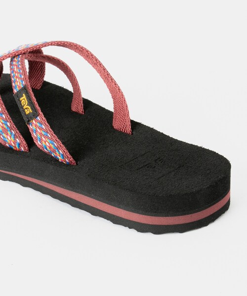 Teva(テバ)の「Teva OLOWAHU(シューズ・レディース・MBOB/HYPR・23/24)」の11枚目の写真
