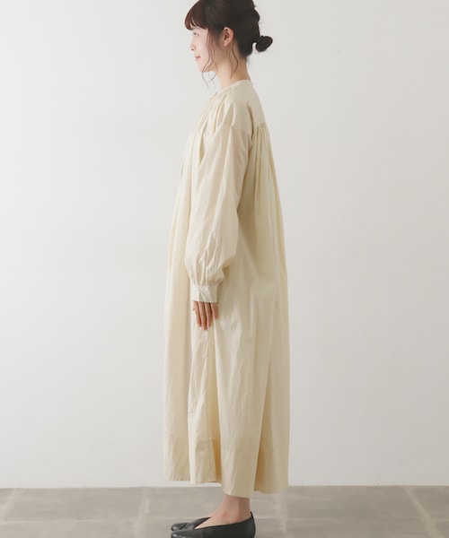 Veritecoeur（ヴェリテクール）の「Veritecoeur バンドカラーギャザー  