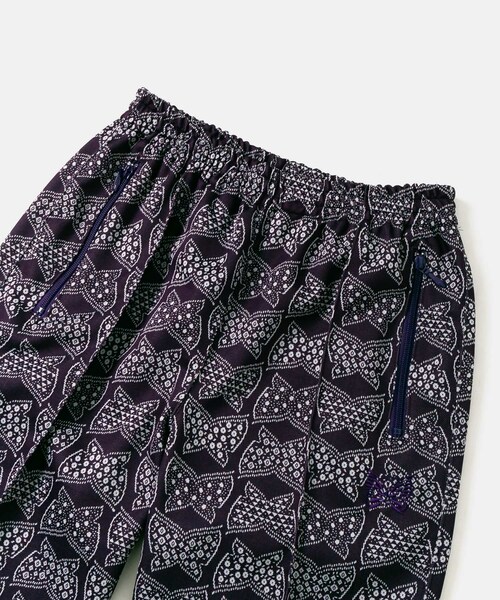 Needles(ニードルス)の「Needles TRACK PANT(パンツ・メンズ・DAIMOND/RED/NAVY/PAPILLON・XS/S/M)」の13枚目の写真