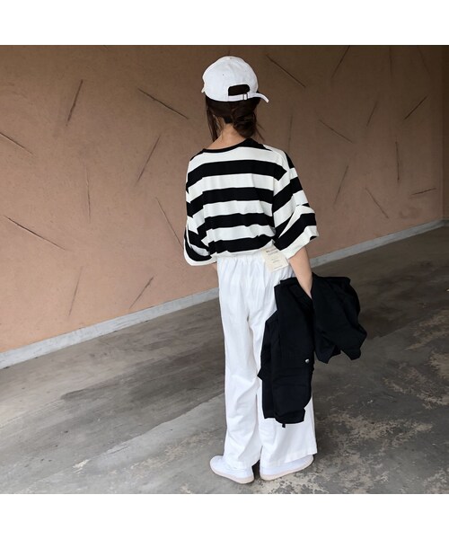 copine（コピン）の「BIGシルエット！袖ロールアップ太ボーダーTシャツ【クリックポスト対象商品】（Tシャツ/カットソー・レディース・その他）」の9枚目の写真