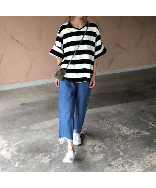 copine（コピン）の「BIGシルエット！袖ロールアップ太ボーダーTシャツ【クリックポスト対象商品】（Tシャツ/カットソー・レディース・その他）」の3枚目の写真