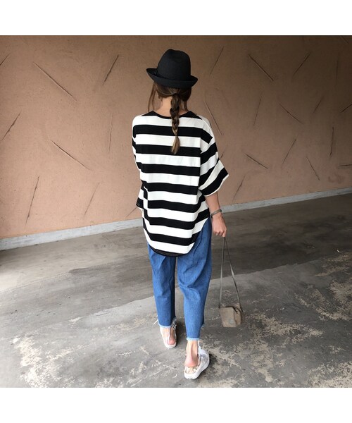 copine（コピン）の「BIGシルエット！袖ロールアップ太ボーダーTシャツ【クリックポスト対象商品】（Tシャツ/カットソー・レディース・その他）」の4枚目の写真