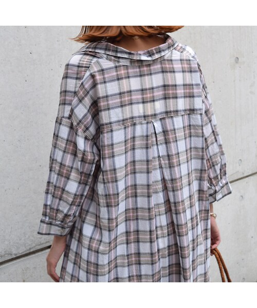 no brand（ノーブランド）の「[ RE-ARRIVAL ]チェックオーバーシャツOP（ワンピース・レディース・その他）」の5枚目の写真
