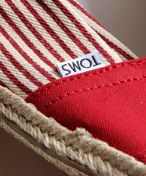 TOMS（トムス）の「MENS UNIVERSTY CLASSICS（シューズ・メンズ・ブラック/レッド/ネイビー・8H/9/9H）」の15枚目の写真