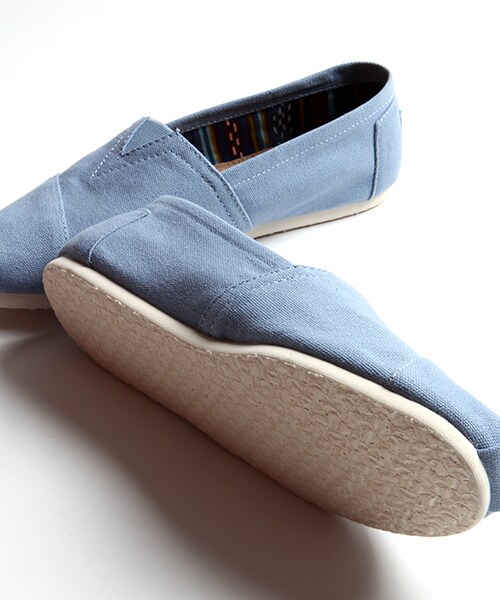TOMS（トムス）の「MENS SEASONAL CLASSICS（シューズ・メンズ・ブラック/レッド/オリーブ/サックスブルー・8H/9/9H）」の16枚目の写真
