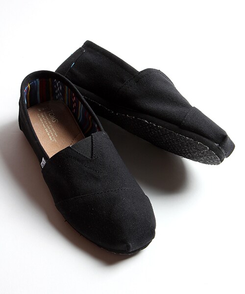 TOMS（トムス）の「MENS SEASONAL CLASSICS（シューズ・メンズ・ブラック/レッド/オリーブ/サックスブルー・8H/9/9H）」の5枚目の写真
