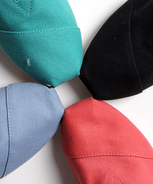 TOMS（トムス）の「MENS SEASONAL CLASSICS（シューズ・メンズ・ブラック/レッド/オリーブ/サックスブルー・8H/9/9H）」の17枚目の写真