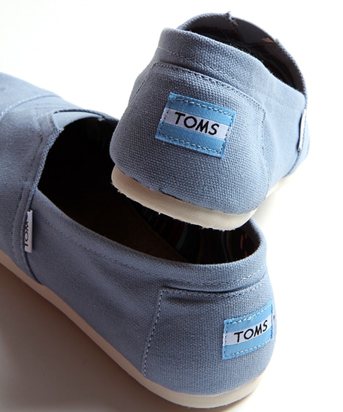 TOMS（トムス）の「MENS SEASONAL CLASSICS（シューズ・メンズ・ブラック/レッド/オリーブ/サックスブルー・8H/9/9H）」の13枚目の写真