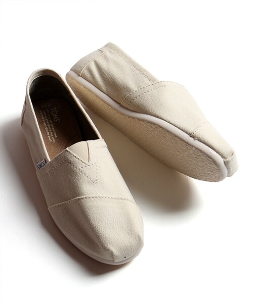 TOMS（トムス）の「MENS ORIGINAL CLASSICS（シューズ・メンズ・ベージュ/ネイビー・8H/9/9H）」の3枚目の写真