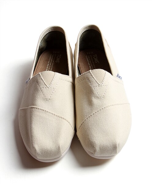 TOMS（トムス）の「MENS ORIGINAL CLASSICS（シューズ・メンズ・ベージュ/ネイビー・8H/9/9H）」の4枚目の写真