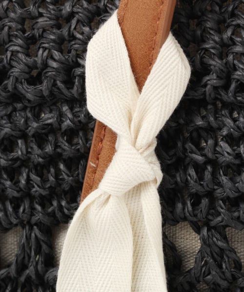 studio CLIP（スタディオクリップ）の「ペーパー透かし編みトートバッグ（バッグ・ブラック/オレンジ/ナチュラル/キャメル）」の10枚目の写真