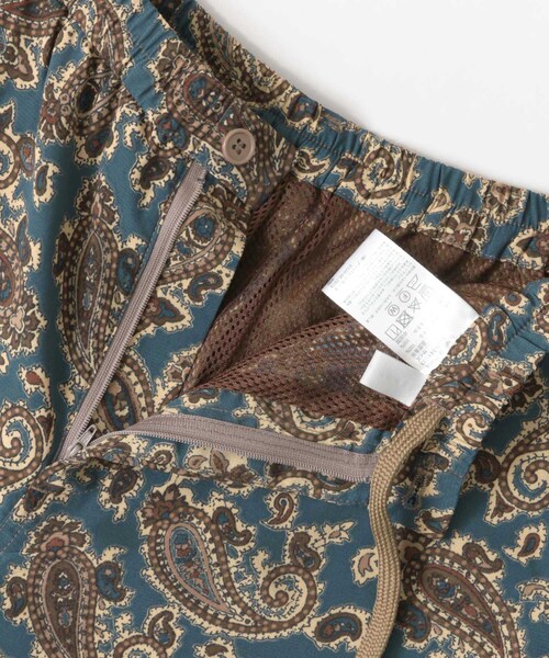 SENSE OF PLACE by URBAN RESEARCH（センスオブプレイスバイアーバンリサーチ）の「ペイズリーショートパンツ（パンツ・メンズ・その他・M/L）」の5枚目の写真