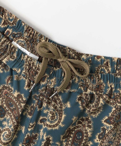 SENSE OF PLACE by URBAN RESEARCH（センスオブプレイスバイアーバンリサーチ）の「ペイズリーショートパンツ（パンツ・メンズ・その他・M/L）」の4枚目の写真