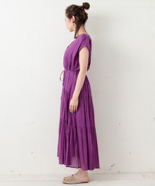 【専用】アーバンリサーチ ロングワンピース ノースリーブ パープル F 新品】アーバンリサーチ ロングワンピース ノースリーブ