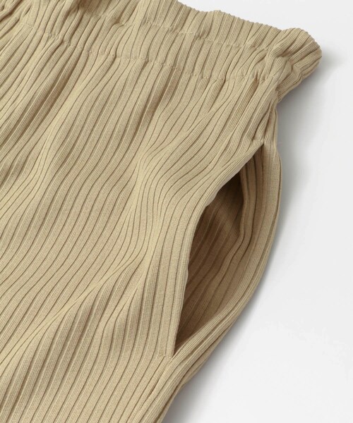 URBAN RESEARCH(アーバンリサーチ)の「リラックスリブパンツ(パンツ・レディース・L.KHAKI/OFF BEIGE/BLACK・FREE)」の22枚目の写真