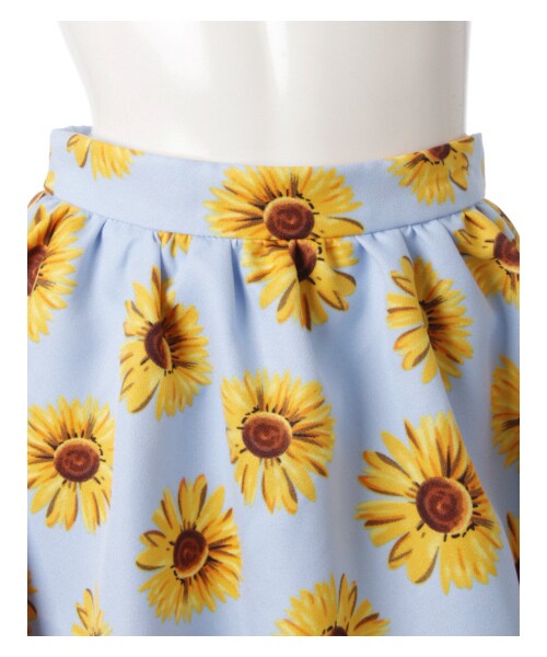 INGNI（イング）の「ヒマワリ柄ギャザーフレア／スカート（）」 - WEAR