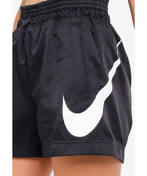 NIKE（ナイキ）の「As Women's Nsw Woven Swsh Shorts（パンツ・レディース・Black/White・XS/S/M/L/XL）」の3枚目の写真