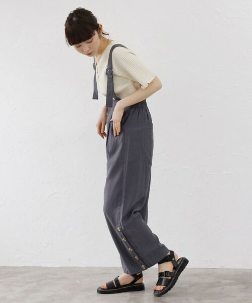 Crisp（クリスプ）の「VネックヘンリーTシャツ（Tシャツ/カットソー・レディース・ブラウン/アイボリー/レッド・FREE）」の4枚目の写真