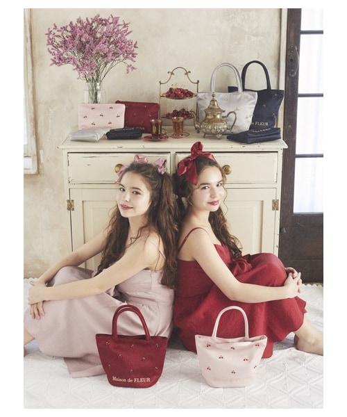 Maison de FLEUR（メゾンドフルール）の「チェリーポーチ（）」 - WEAR