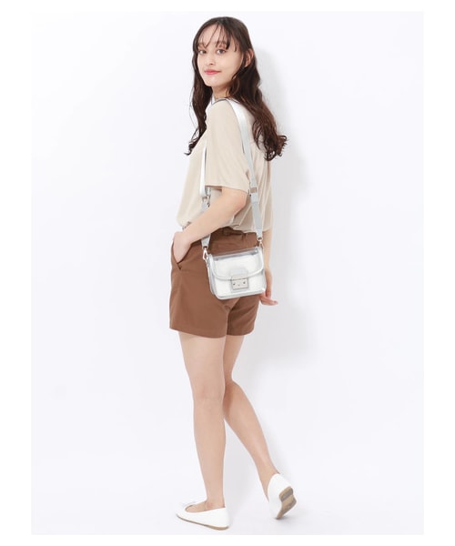 E hyphen world gallery（イーハイフンワールドギャラリー）の「ツイルショートパンツ（パンツ・オフホワイト/ブラック/ベージュ/キャメル/ネイビー・S/M）」の3枚目の写真