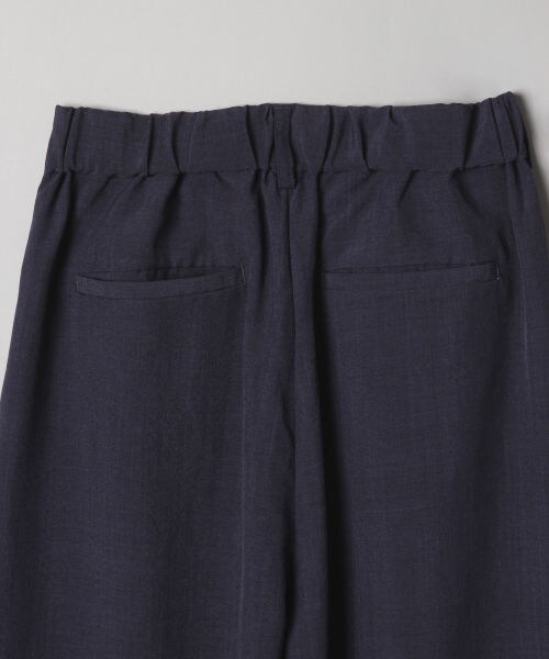 JEANASIS（ジーナシス）の「リネンライクストレートパンツ（パンツ・ピンク()/ライトベージュ()/ブラウン()/ブルーグリーン()/ネイビー()）」の16枚目の写真