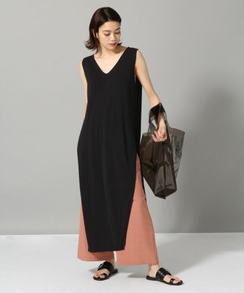 JEANASIS（ジーナシス）の「リネンライクストレートパンツ（パンツ・ピンク()/ライトベージュ()/ブラウン()/ブルーグリーン()/ネイビー()）」の6枚目の写真