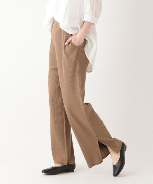 studio CLIP（スタディオクリップ）の「リブストレートカットパンツ[WEB先行予約]（パンツ・オフホワイト/スモーク/ブラウン）」の3枚目の写真