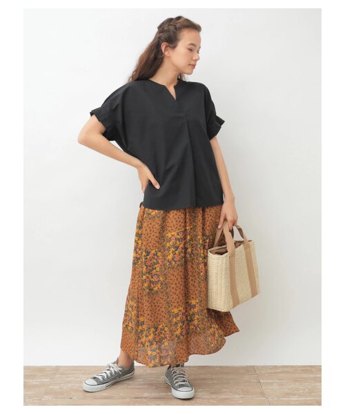 earth music&ecology(アースミュージックアンドエコロジー)の「【Special Price】パッチワークフラワースカート(スカート・アイボリー/キャメル/ネイビー・F)」の3枚目の写真