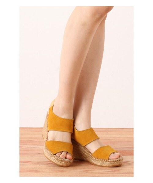 JOURNAL STANDARD（ジャーナルスタンダード）の「JUNCAL AGUIRRE スエード2ストエスパ（サンダル・ミュール・レディース・ベージュ/ネイビー/イエロー・36/37/38）」の3枚目の写真