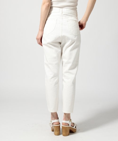 LEPSIM（レプシィム）の「デニムクロプトパンツ（パンツ・レディース・オフ/デニム（淡）/デニム（濃）・Ｍ/Ｌ）」の5枚目の写真