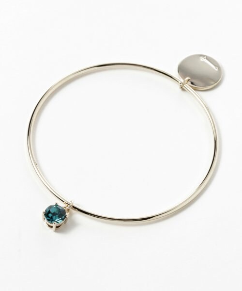 A part by（アパートバイ）の「モチーフホソバングル１４ＳＳ（アクセサリー・レディース・パール/ライトピンク/ライトイエロー/ブルー・ナシ）」の2枚目の写真