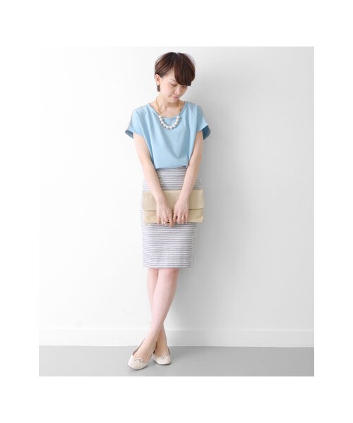 URBAN RESEARCH DOORS(アーバンリサーチドアーズ)の「裏毛半袖プルオーバー(トップス・レディース・ブルー/オフ/杢グレー・one)」の6枚目の写真