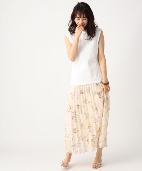 A part by（アパートバイ）の「Ｐムジハナプリーツマキシスカート（スカート・花柄(ナチュラル)/ベージュ/グリーン/花柄(ネイビー)）」の5枚目の写真