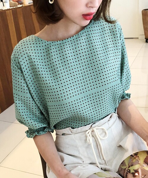 DHOLIC（ディーホリック）の「ドットハーフパフスリーブブラウス（シャツ/ブラウス・レディース・ピンク/グリーン/ブラック・FREE）」の3枚目の写真
