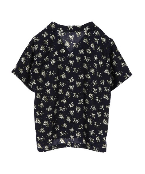 Green　Parks（グリーンパークス）の「花柄開襟シャツ（トップス・オフホワイト/ベージュ/ネイビー・F）」の2枚目の写真