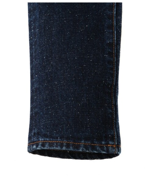 Maison Kitsune(メゾンキツネ)の「スリムカットジーンズ デニムパンツ SLIMCUT JEANS MELANG(パンツ・レディース・ネイビー/ブルー系・25/26/27/28)」の7枚目の写真