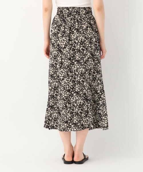 GLOBAL WORK（グローバルワーク）の「フラワーソフトマーメイドスカート（スカート・ブラック/ブラウン/グリーン）」の12枚目の写真