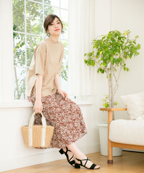 GLOBAL WORK（グローバルワーク）の「フラワーソフトマーメイドスカート（スカート・ブラック/ブラウン/グリーン）」の5枚目の写真