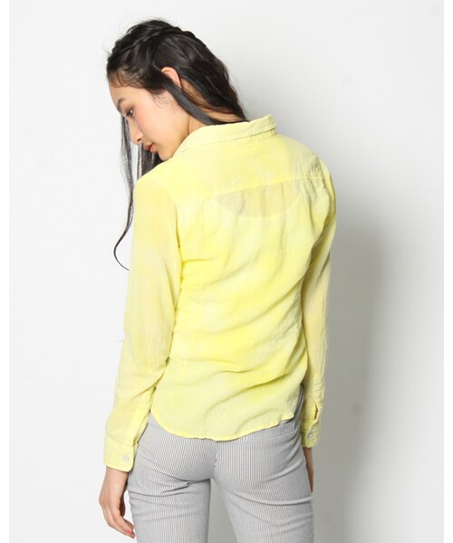 VICKY(ビッキー)の「オゾンボイルカラーシャツ(トップス・レディース・ホワイト/ピンク/ブルー/イエロー/グリーン・M)」の6枚目の写真