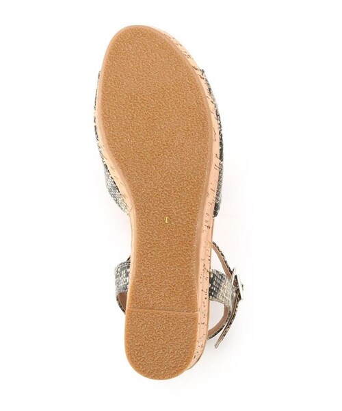 OZOC（オゾック）の「[ふわ底]ウェッジベルトサンダル（シューズ・レディース・ブラック(019)/ベージュ(052)/ベージュ×パイソン(152)/ライトベージュ(652)・25(22.5cm)/35(23.5cm)/45(24.5cm)/55(25.5cm)）」の9枚目の写真