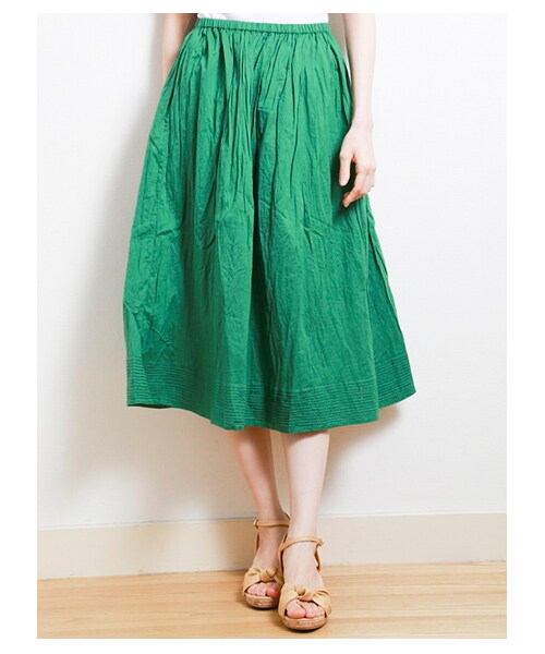 Green Parks fuuwa（グリーンパークスフーワ）の「【Special Price】ピンタック入りフレアロングスカート（スカート・レディース・オフホワイト/ピンク/グリーン/ネイビー・F）」の2枚目の写真