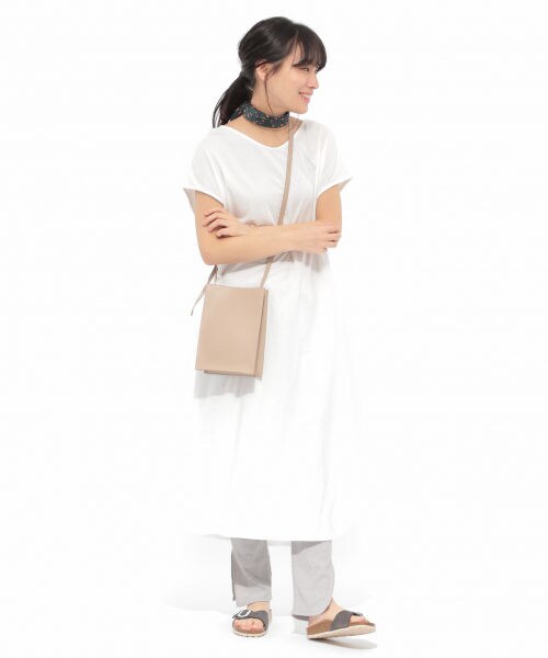 LAKOLE(ラコレ)の「レオパードスカーフ(ファッション雑貨・ベージュ()/グリーン())」の5枚目の写真