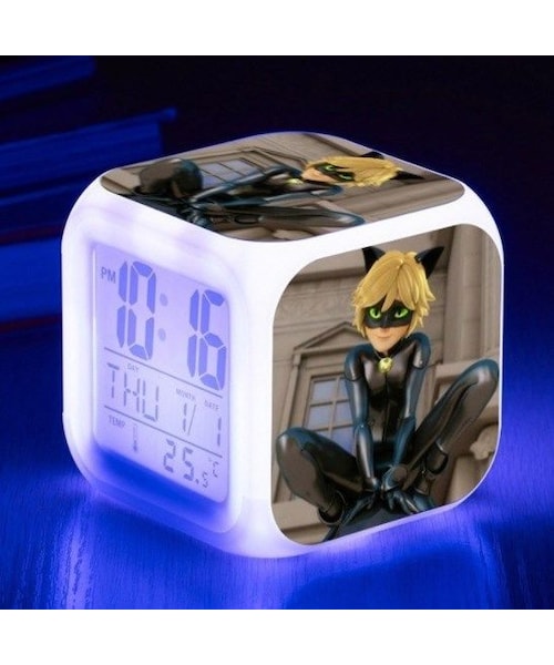 no brand(ノーブランド)の「ミラキュラス レディバグ シャノワール LEDデジタル目覚まし時計 マリネット アドリアン 13(置時計・その他)」の1枚目の写真